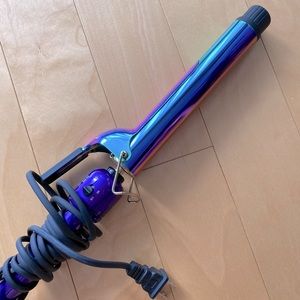 Hot tools rainbow gold 1’’ curling wand